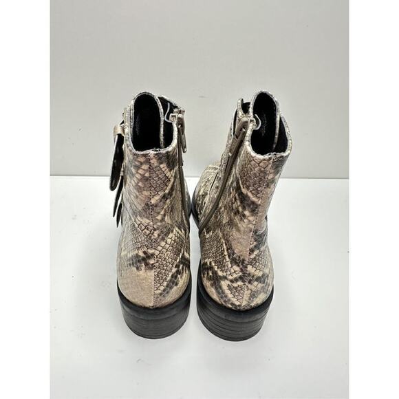 STEVEN NEW YORK Beige Snake Buckle Accent Studded Hazan Almond Toe Block Heel - Picture 8 of 11